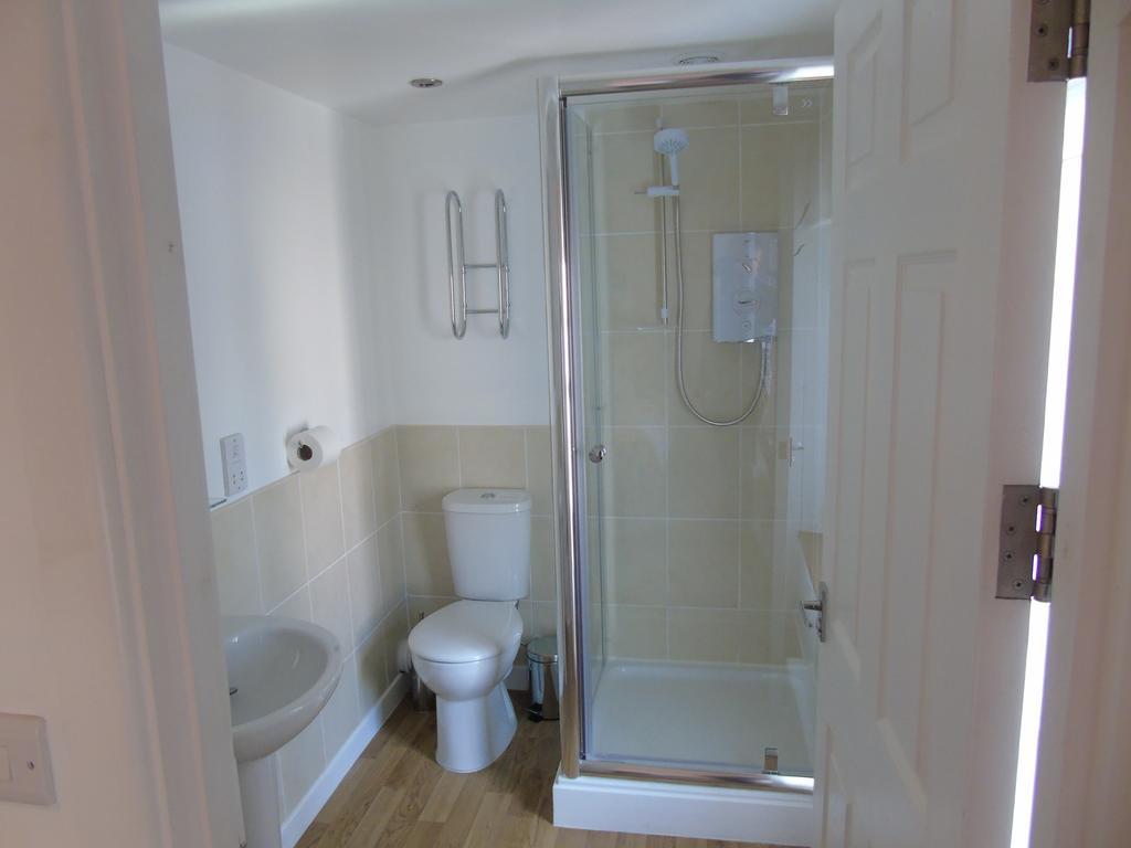 The Pembrey Country Inn Bagian luar foto