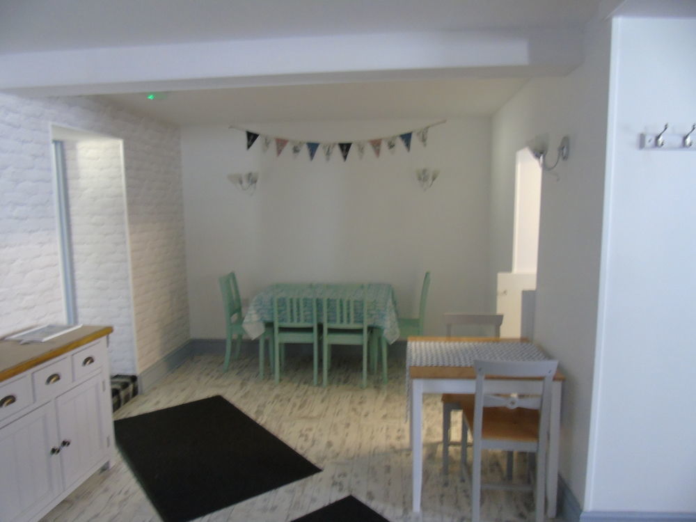 The Pembrey Country Inn Bagian luar foto